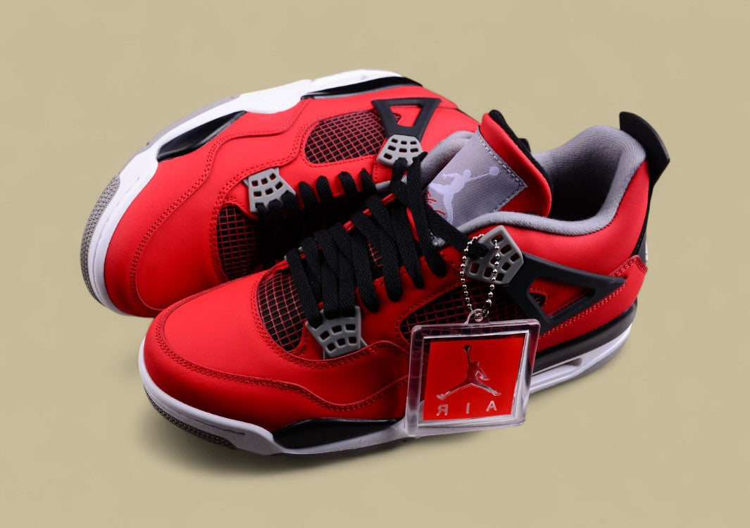 Air Jordan 4 Retro "Toro Bravo"