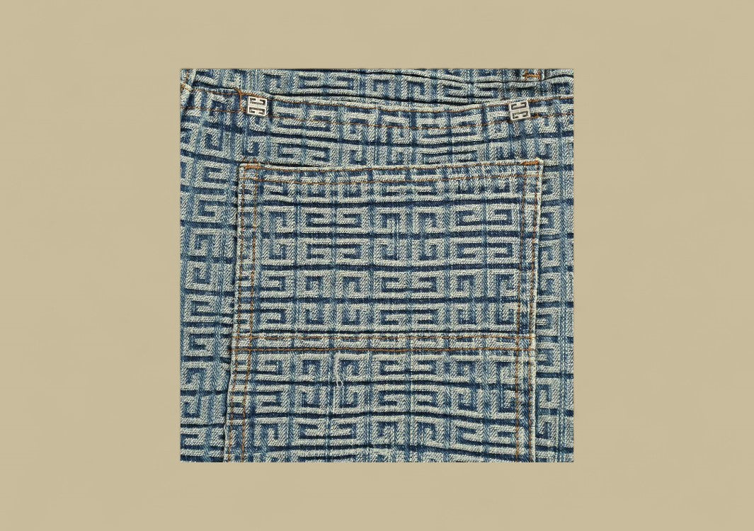 Givenchy 23SS 4G Full Logo Jacquard Weave Denim Cargo Shorts – Dark Wash