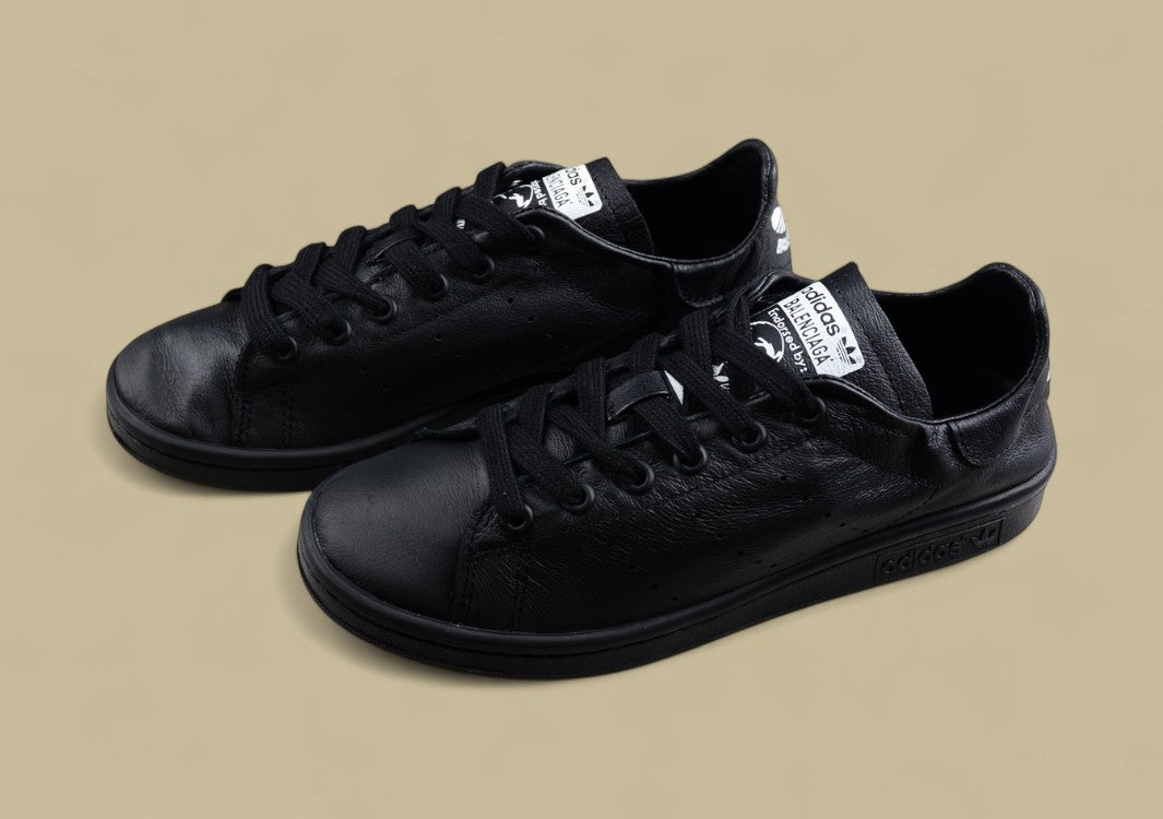 Adidas Stan Smith in Triple Black Leather