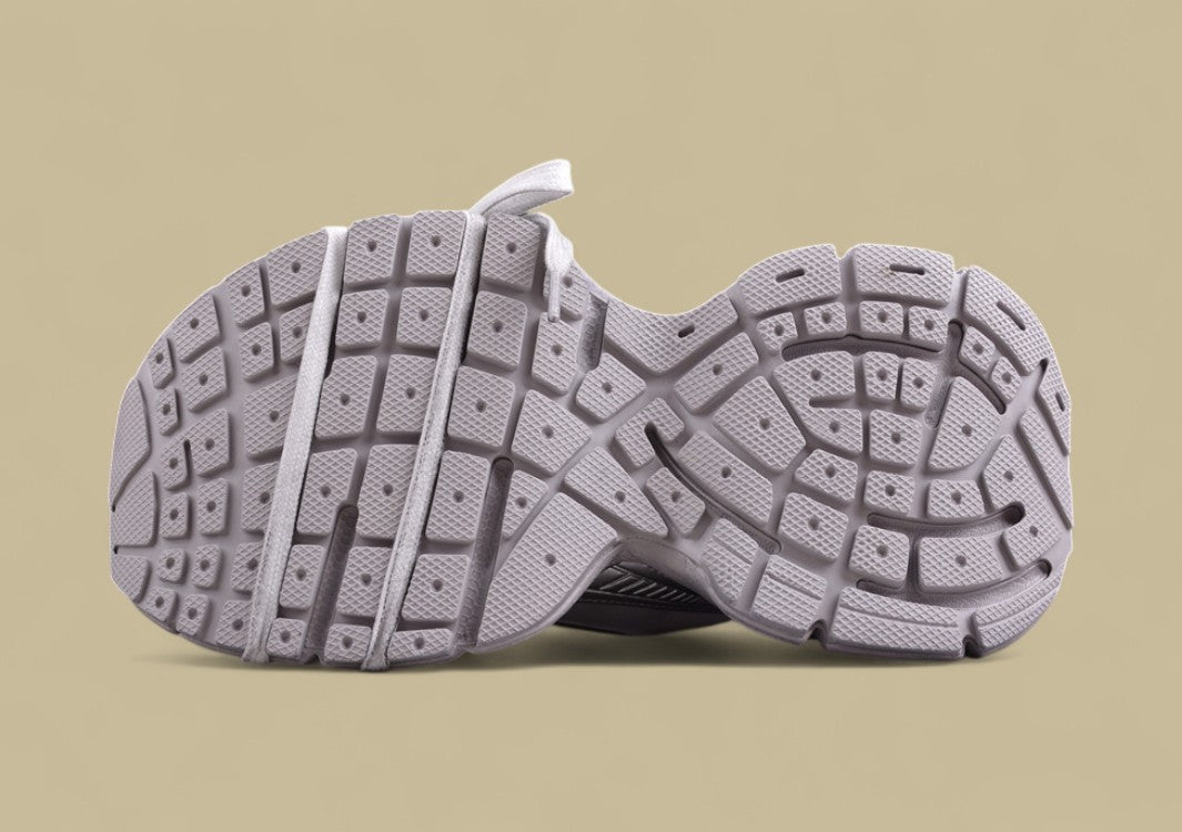 Balenciaga Runner Sneaker – Metallic Silver