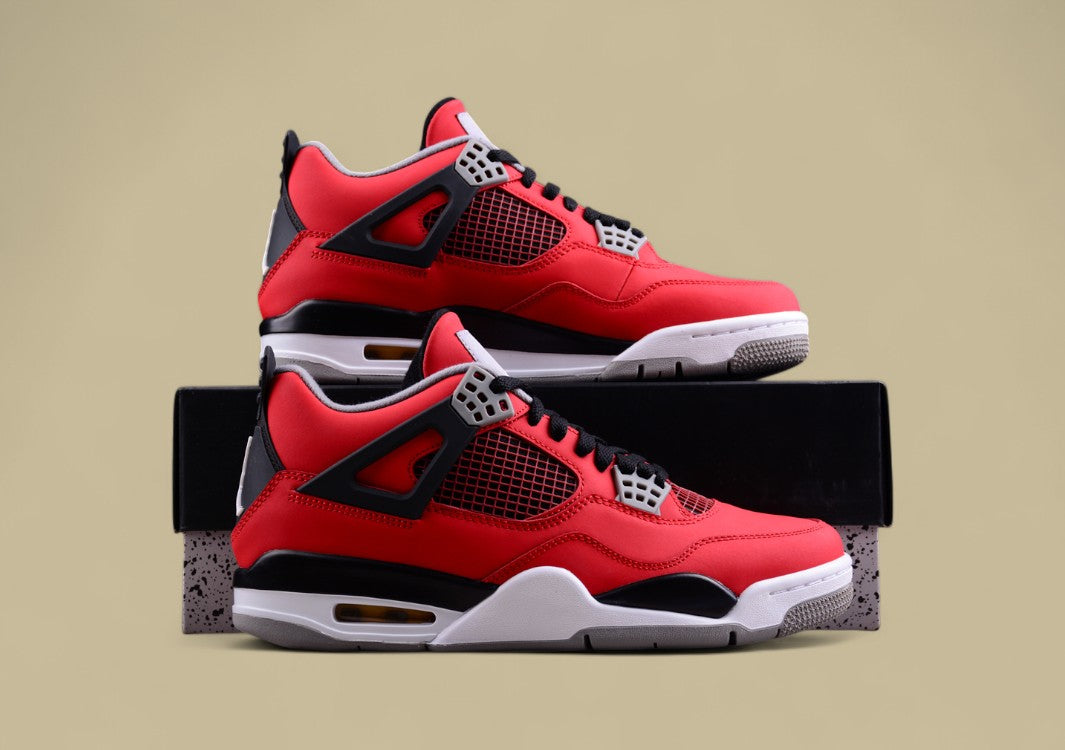 Air Jordan 4 Retro "Toro Bravo"