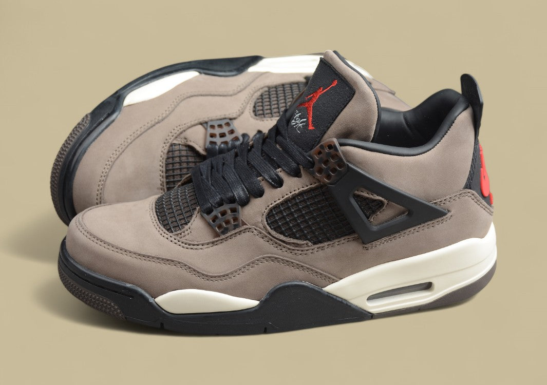 AJ4 Khaki Black