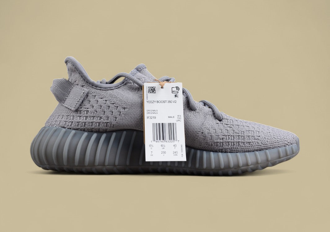Ad Yeezy 350 Boost V2 Space Ash Space Gray Replica