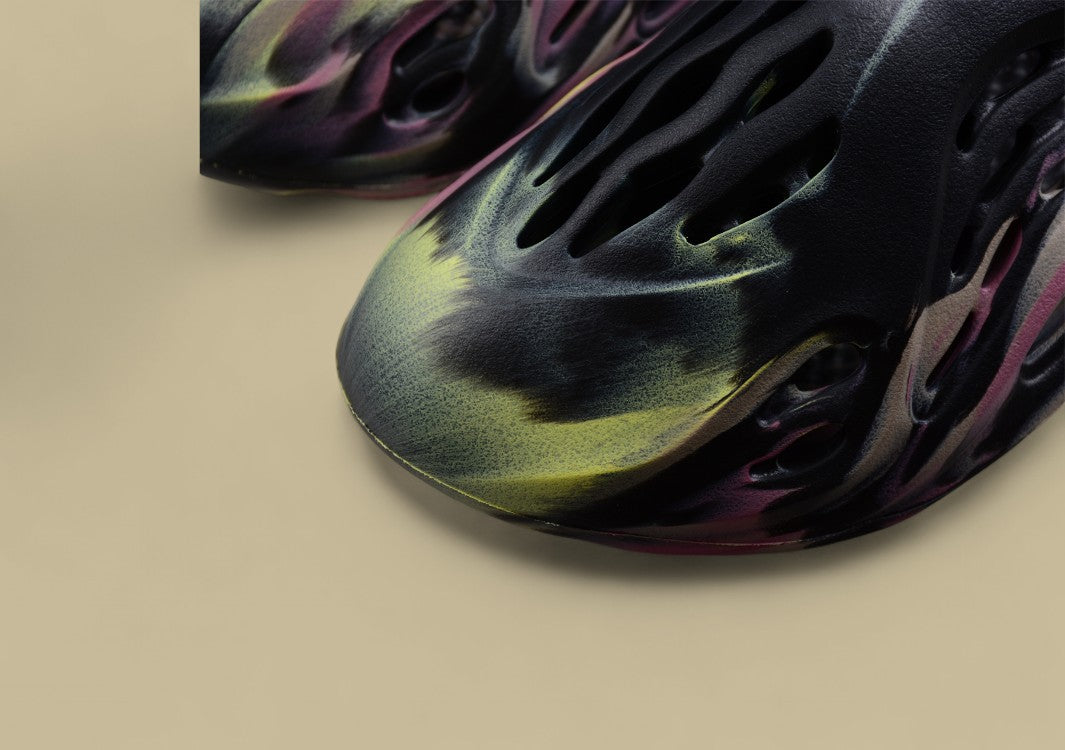 Adidas Originals Yeezy Foam Runner Purple Clown Edition