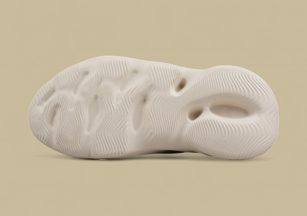 Adidas Originals Yeezy Foam Runner Sand Color Slip-On