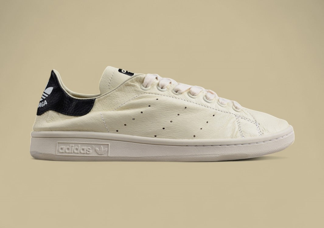 Adidas Stan Smith in Off-White with Black Heel Tab
