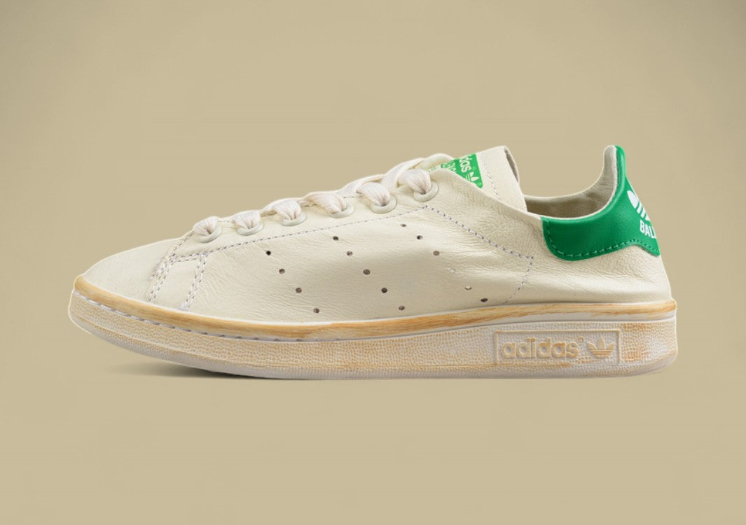 Adidas Stan Smith in Vintage White with Green Heel Tab