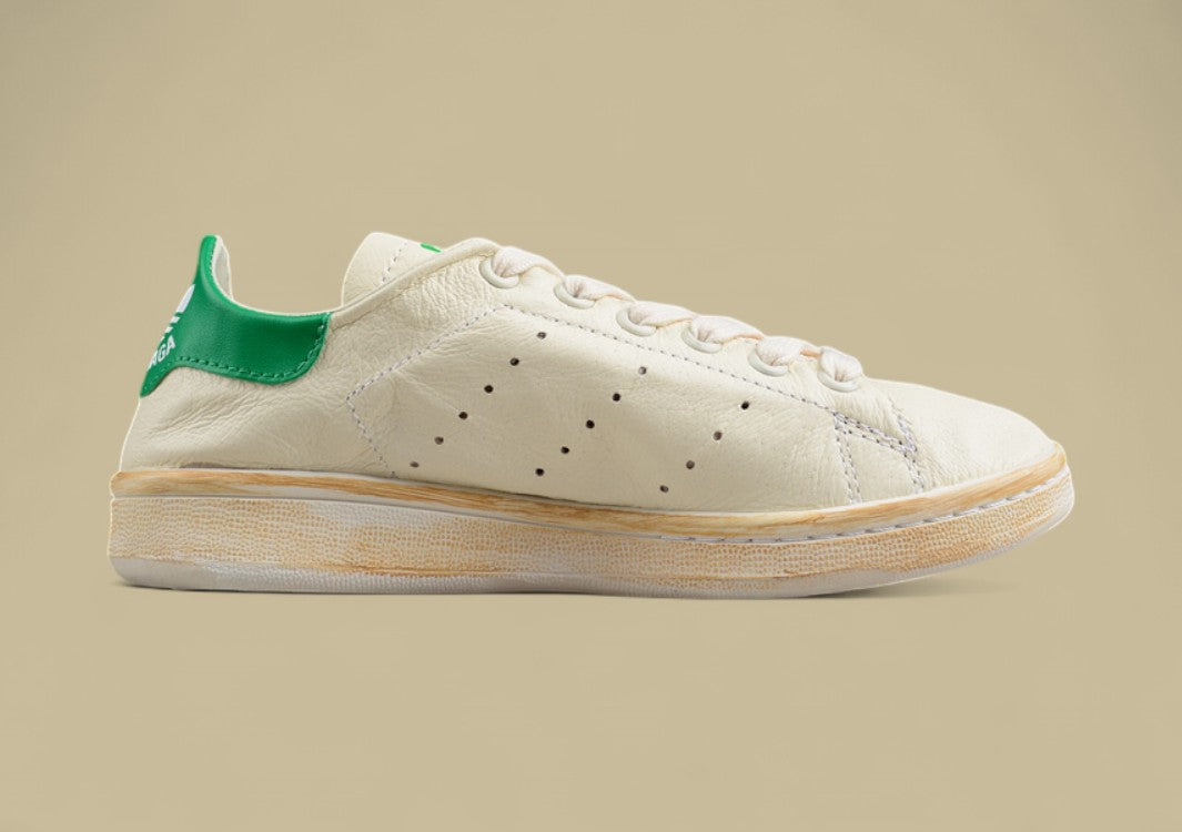 Adidas Stan Smith in Vintage White with Green Heel Tab