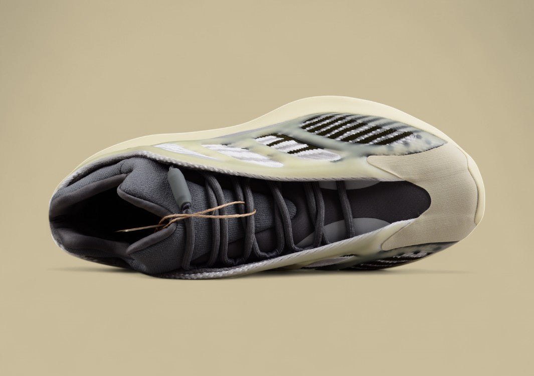 Adidas Yeezy 700 V3 Kanye West Black White Gray Gradient Running Shoes