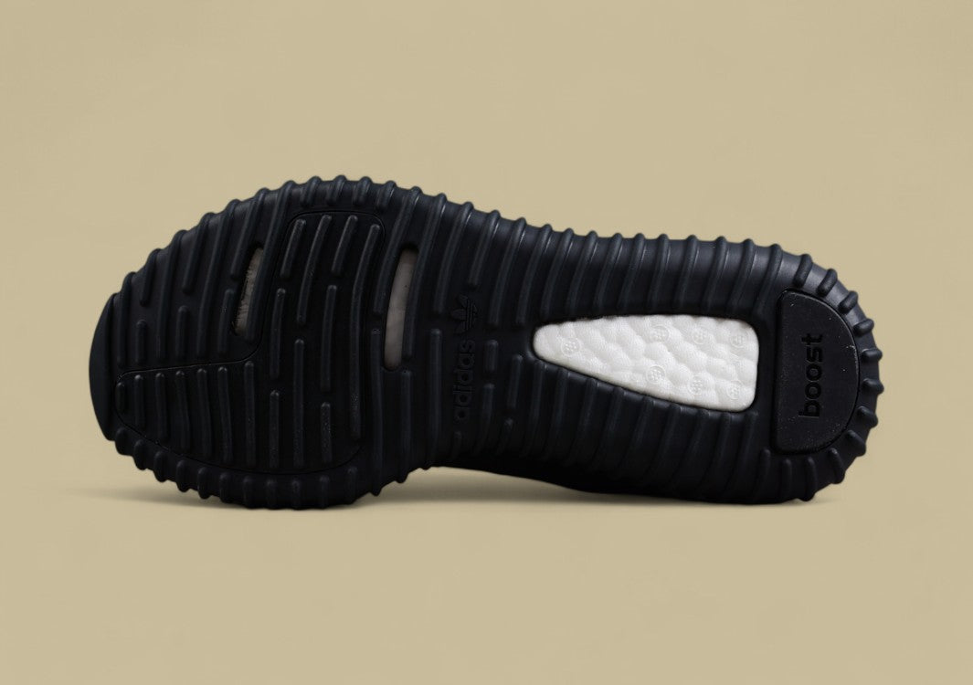 Adidas Yeezy Boost 350 V1 Pirate Black Kanye West First Generation Pure Black