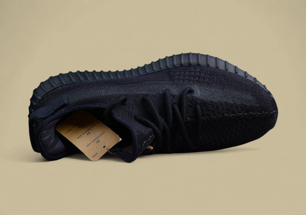 Adidas Yeezy Boost 350 V2 Onyx – Second Generation Black Warrior Colorway