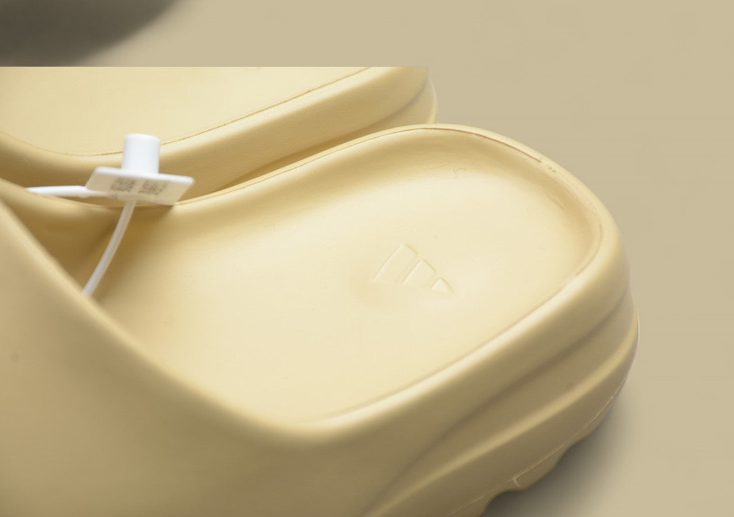 Adidas Yeezy Slide Originals Coconut Foam Slippers