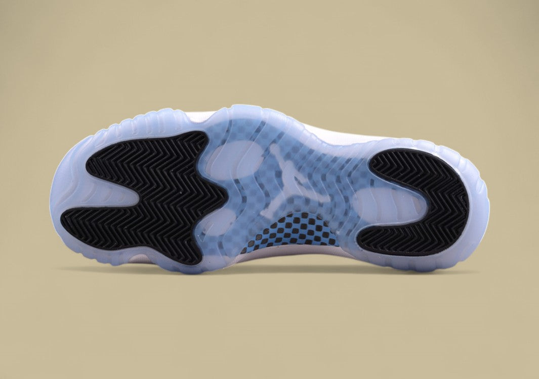Air Jordan 11 "Legend Blue"