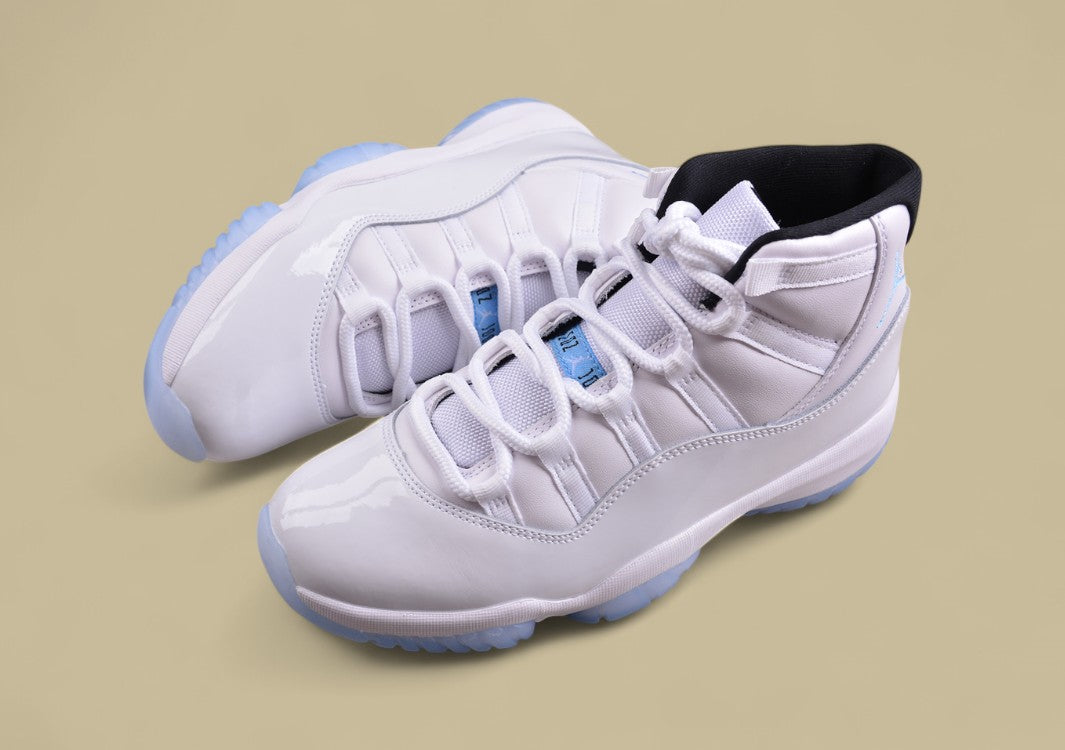 Air Jordan 11 "Legend Blue"