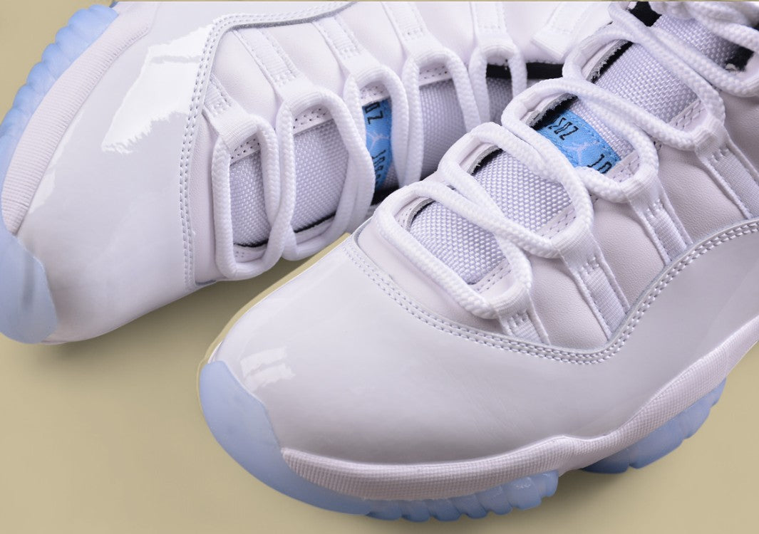 Air Jordan 11 "Legend Blue"