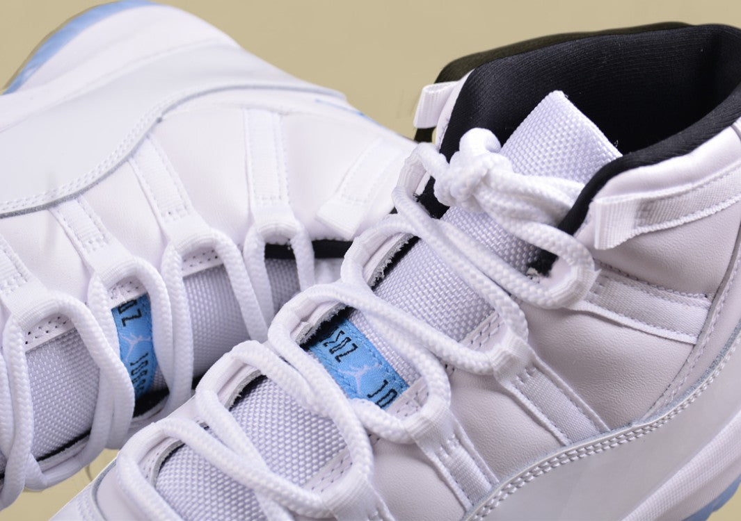 Air Jordan 11 "Legend Blue"