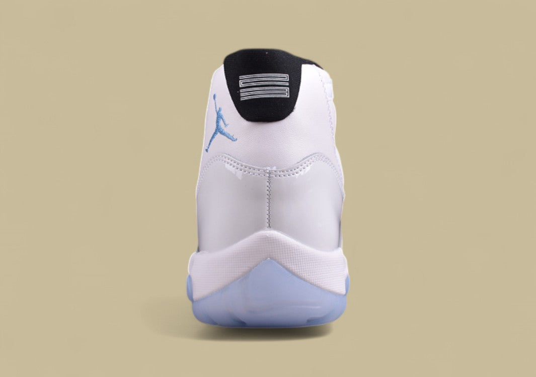 Air Jordan 11 "Legend Blue"