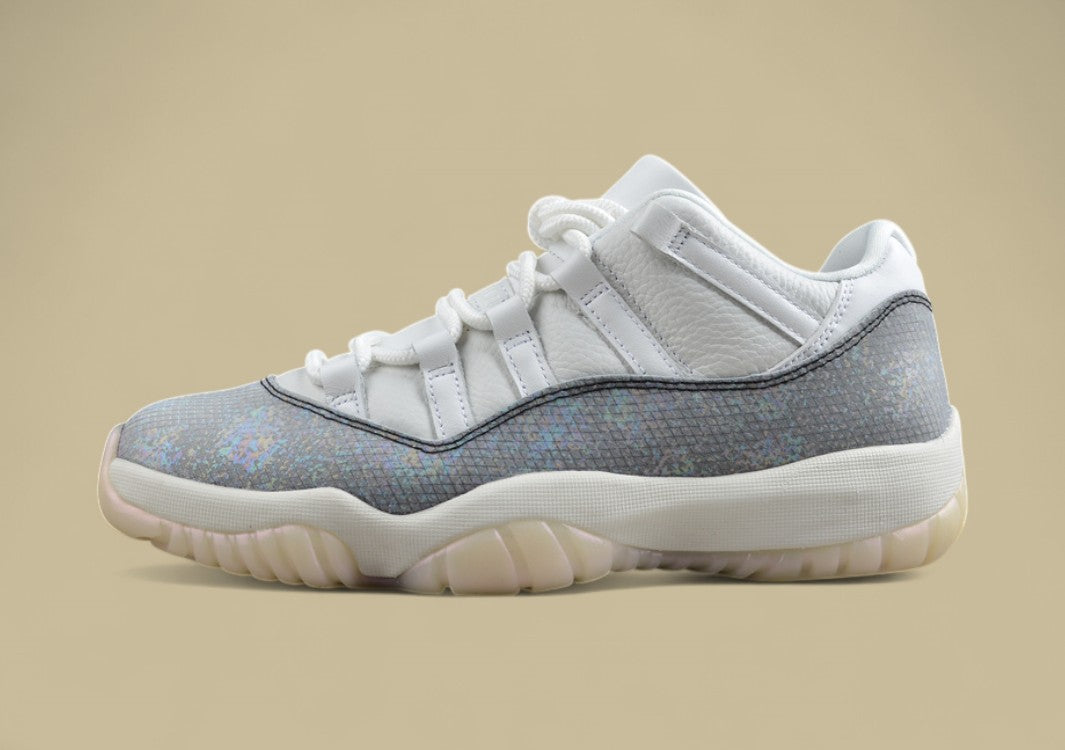 Air Jordan 11 Low "CNY"