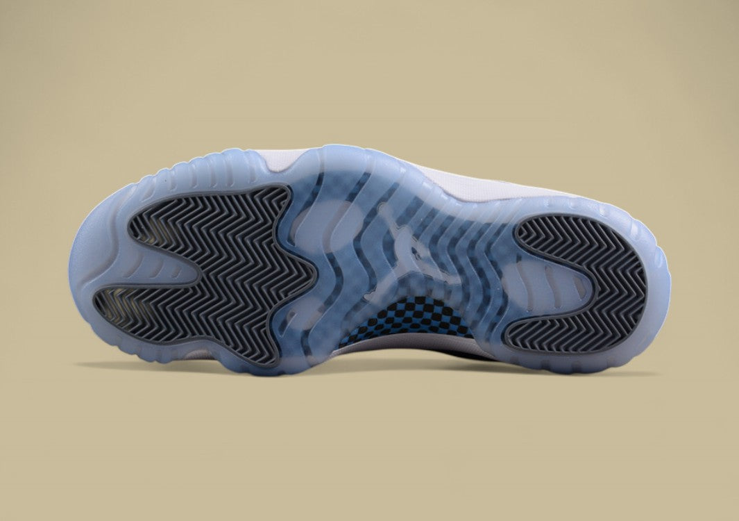Air Jordan 11 Low "Cement Grey"