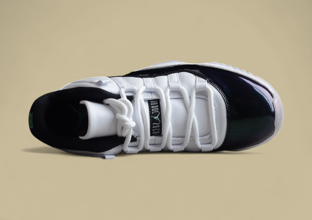 Air Jordan 11 Low " Easter "