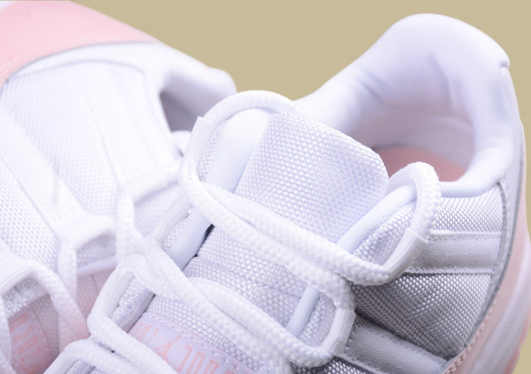 Air Jordan 11 Low "Pure Violet"