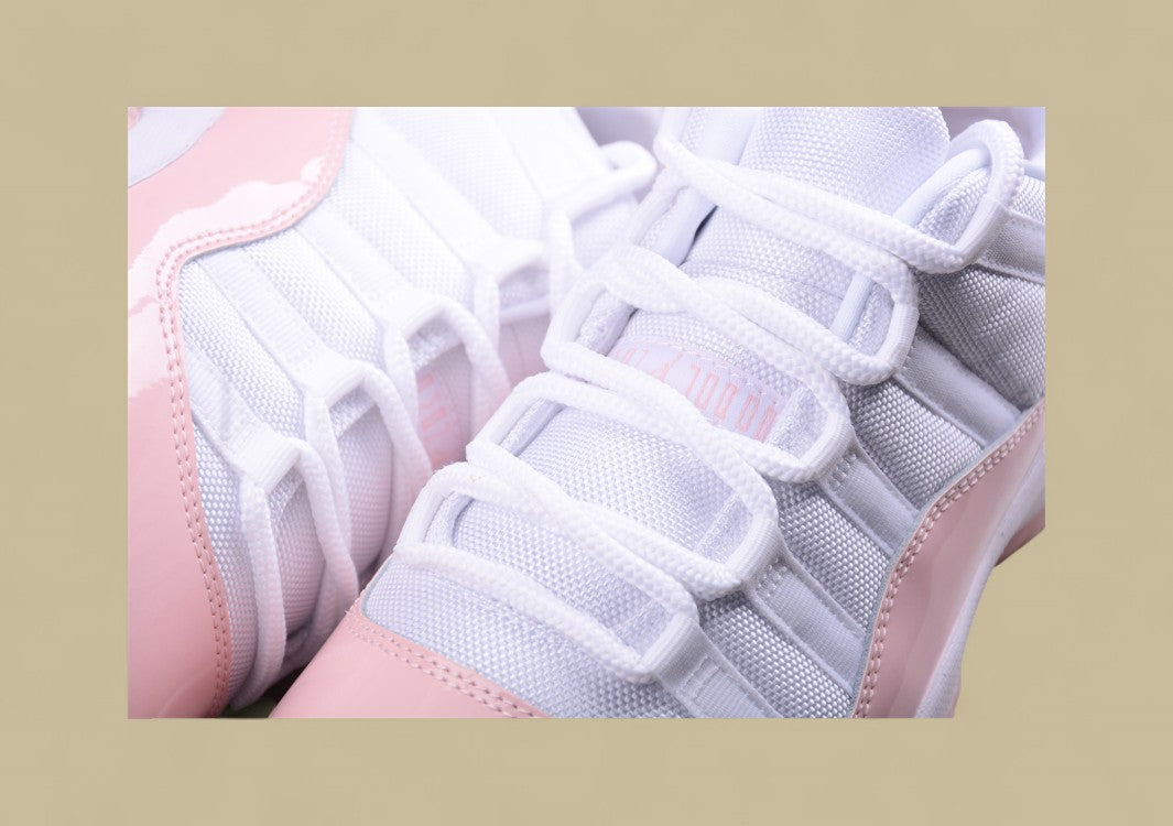 Air Jordan 11 Low "Pure Violet"