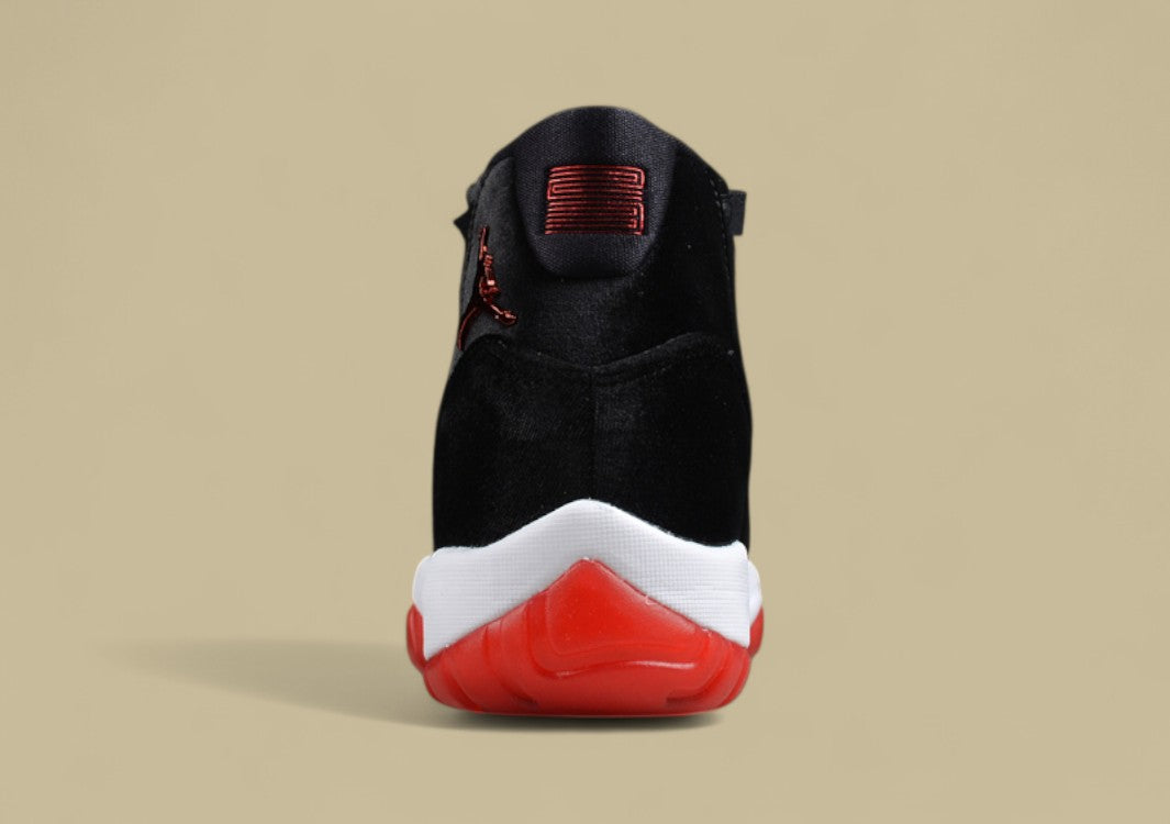 Air Jordan 11 Retro "Bred Velvet"