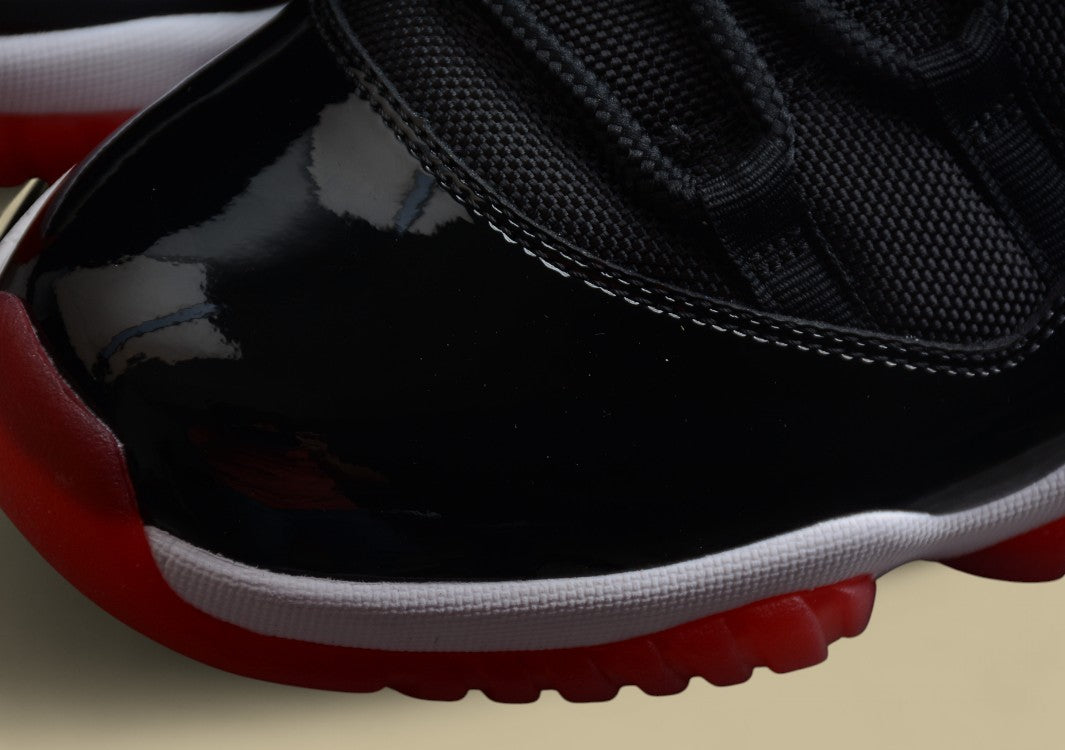 Air Jordan 11 Retro Low "Bred"