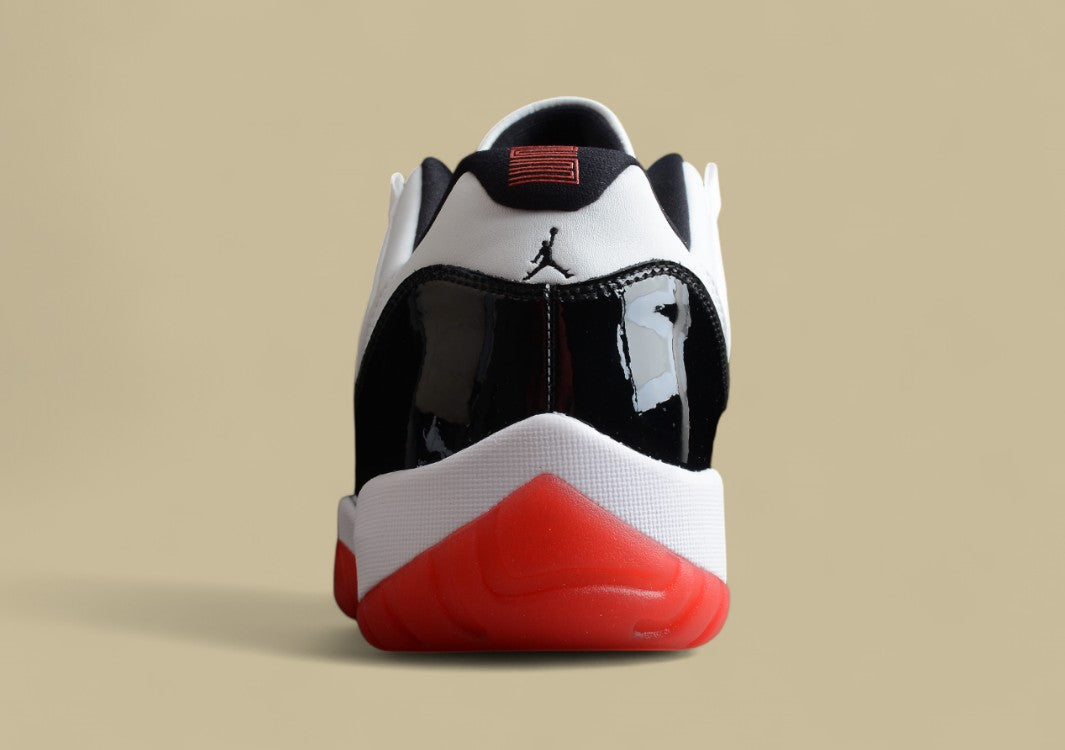 Air Jordan 11 Retro Low "Concord Bred"