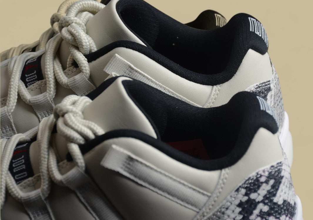 Air Jordan 11 Retro Low " Pure Violet "