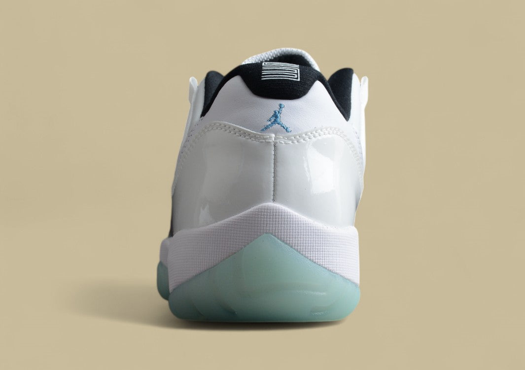 Air Jordan 11 Retro Low “Legend Blue” – Eisige Eleganz in ikonischem Look