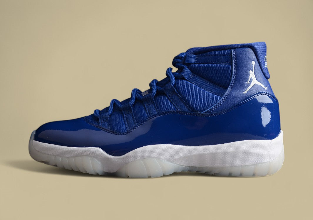 Air Jordan 11 Retro"Midnight Navy White"