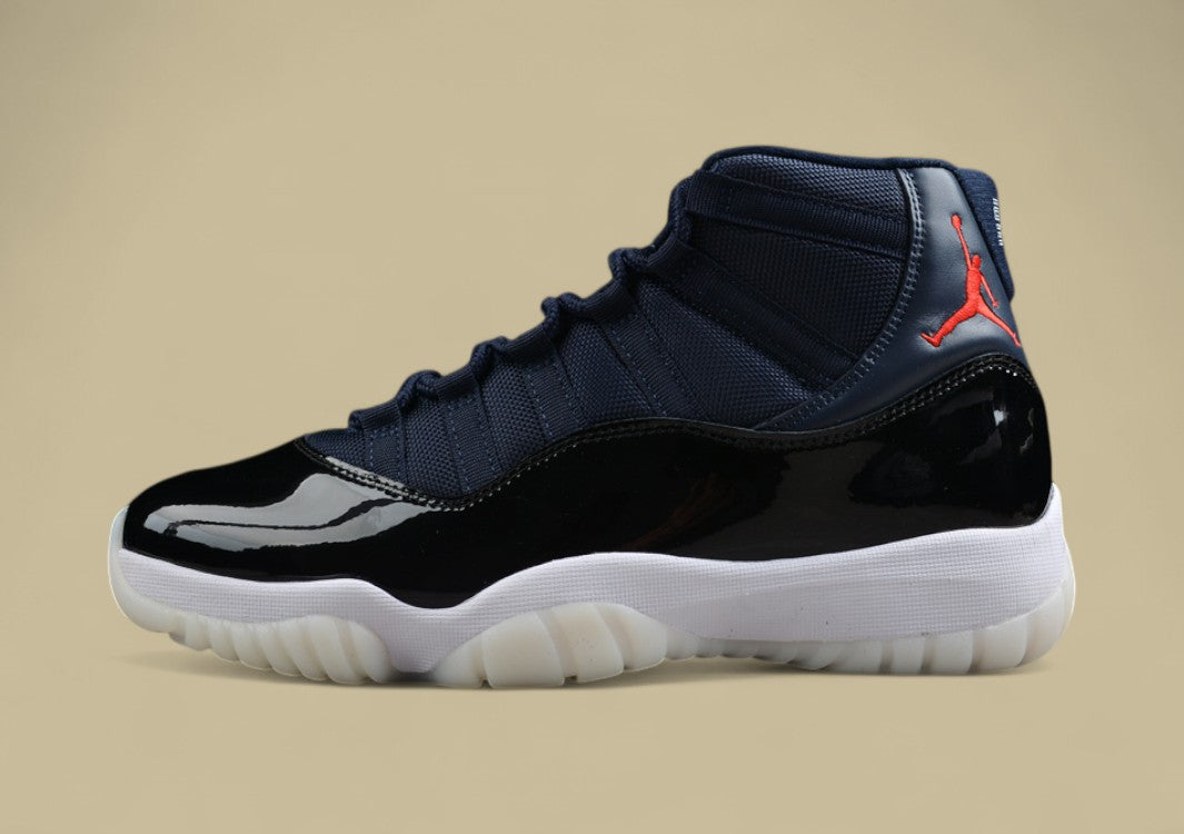 Air Jordan 11 Retro Midnight Navy White