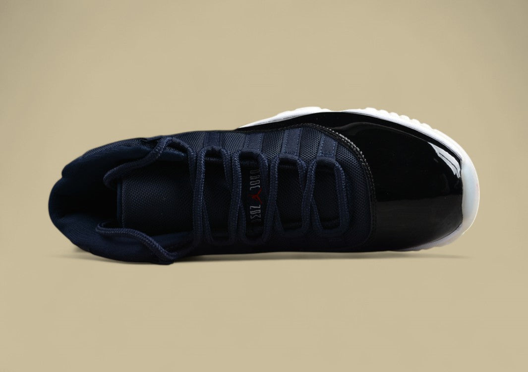 Air Jordan 11 Retro Midnight Navy White