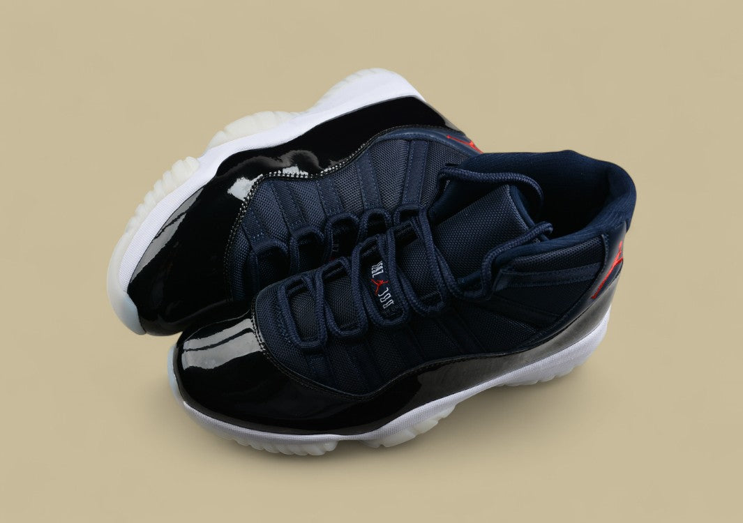 Air Jordan 11 Retro Midnight Navy White
