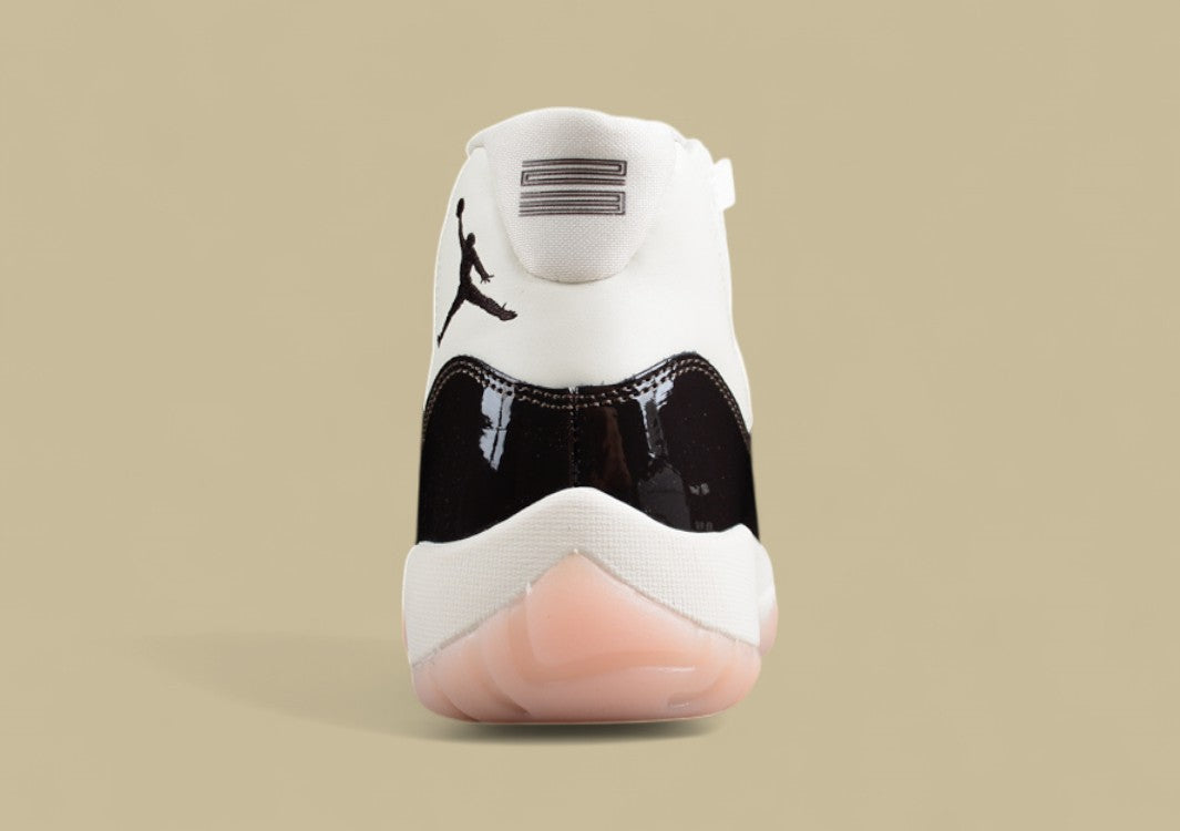 Air Jordan 11 Retro " Neapolitan"