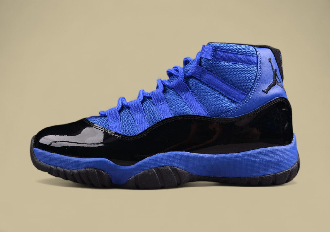 Air Jordan 11 Retro Royal Blue Black