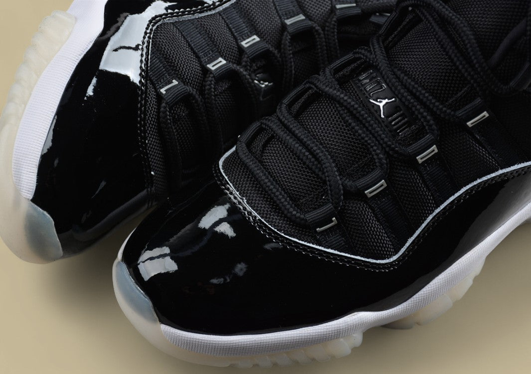 Air Jordan 11“25th Anniversary”