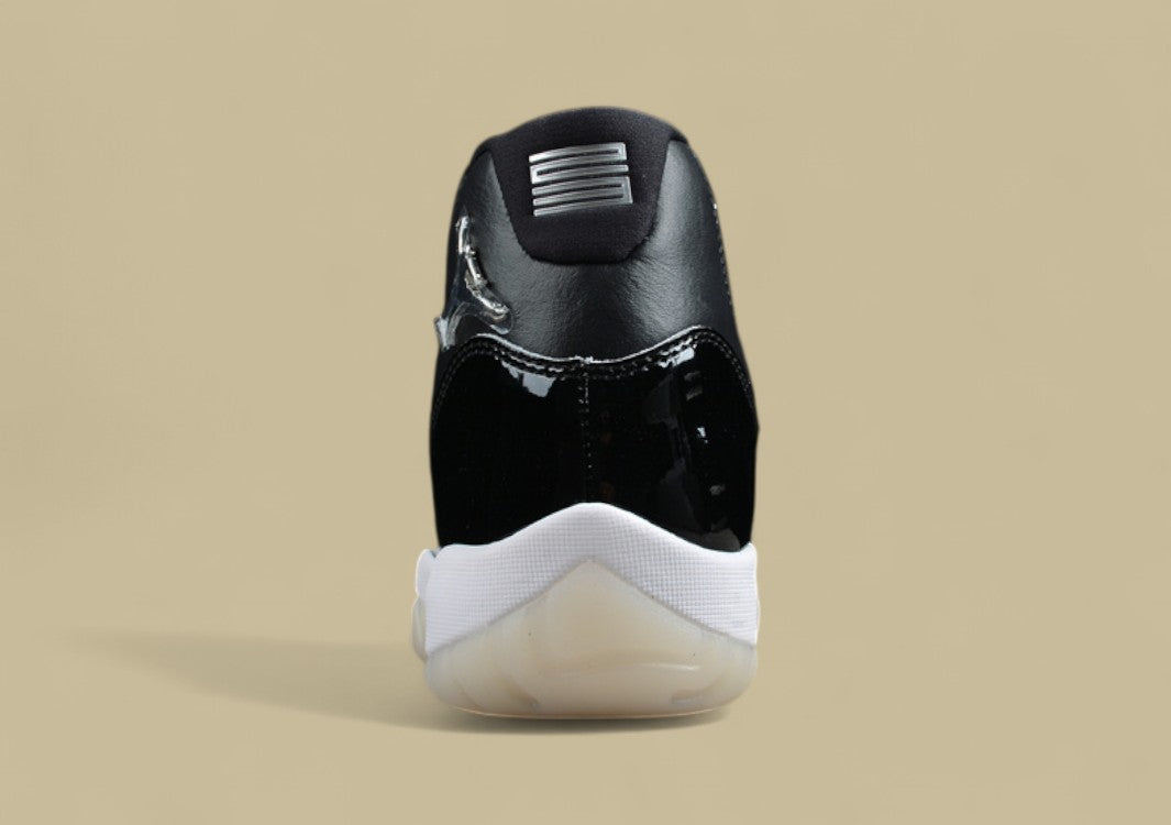 Air Jordan 11“25th Anniversary”