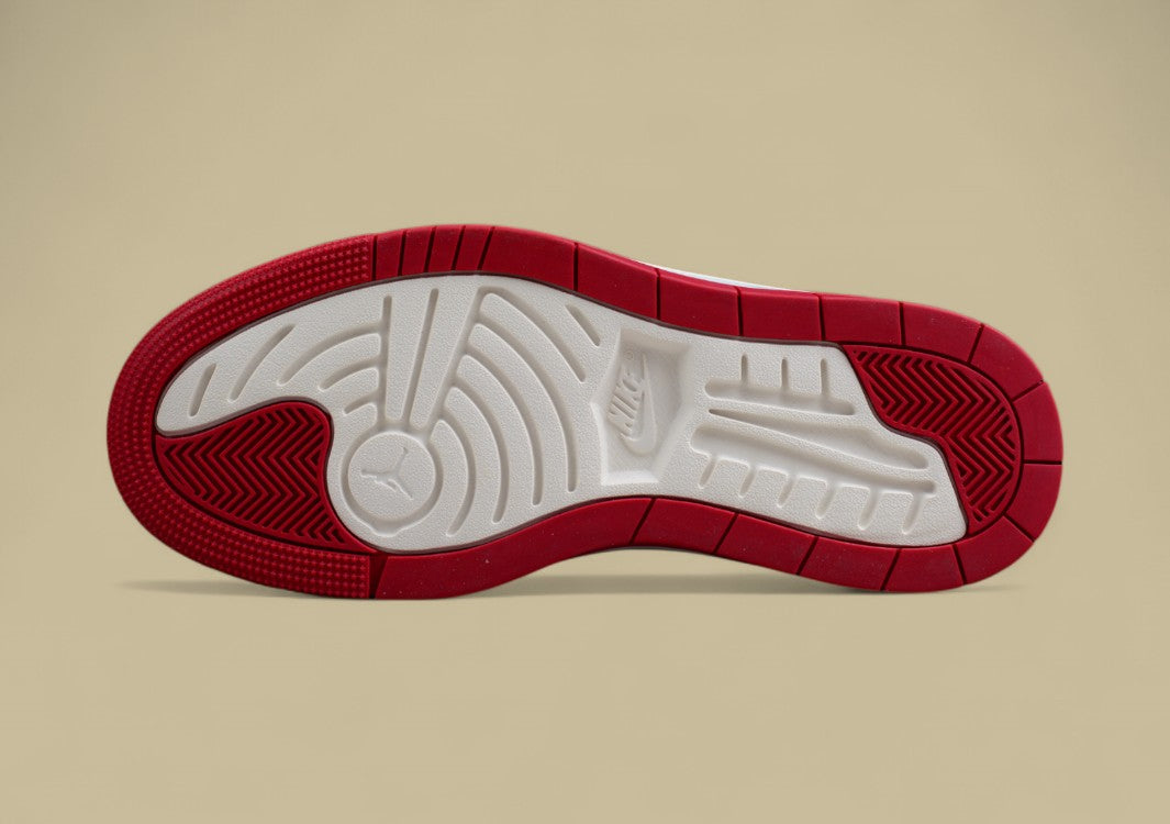 Air Jordan 1 Elevate Low SE "Wolf Grey" Black/Red