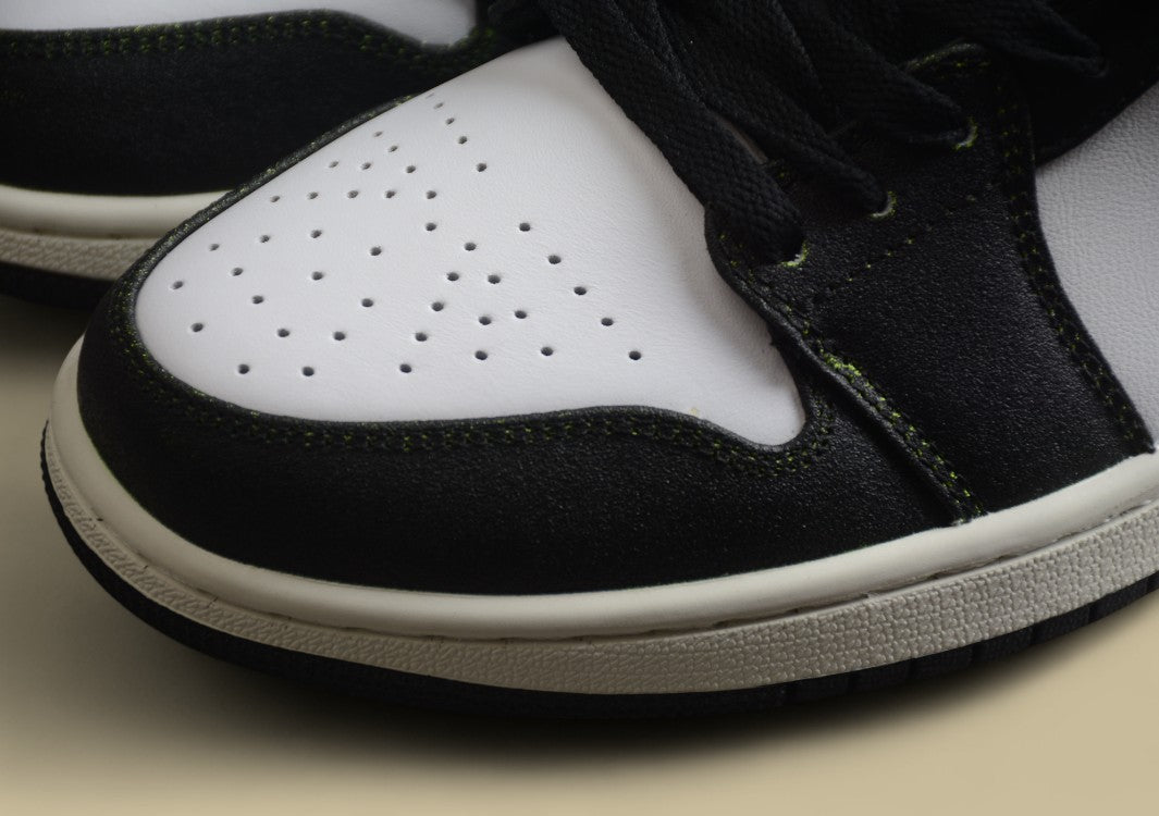 Air Jordan 1 Low Black and Green