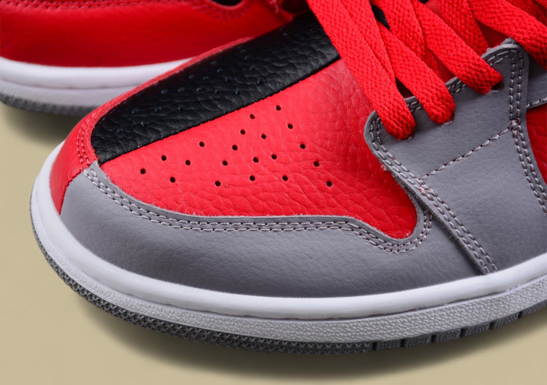 Air Jordan 1 Low Gray Red