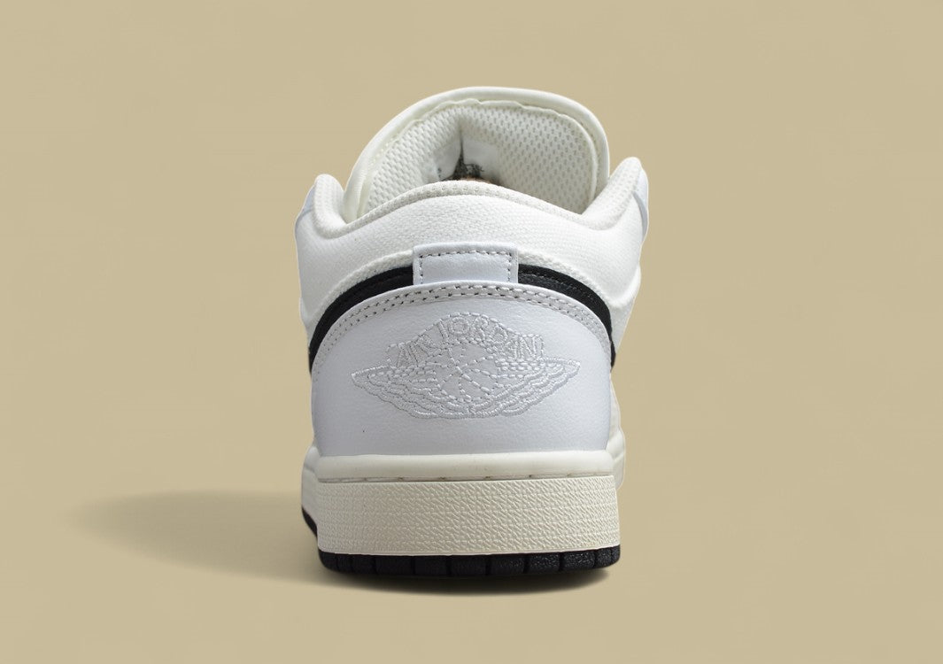 Air Jordan 1 Low OG “Inside Out Phantom”