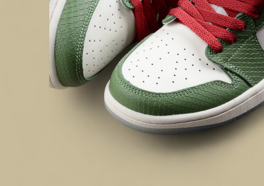 Air Jordan 1 Low OG “Year of the Dragon” Red-Green