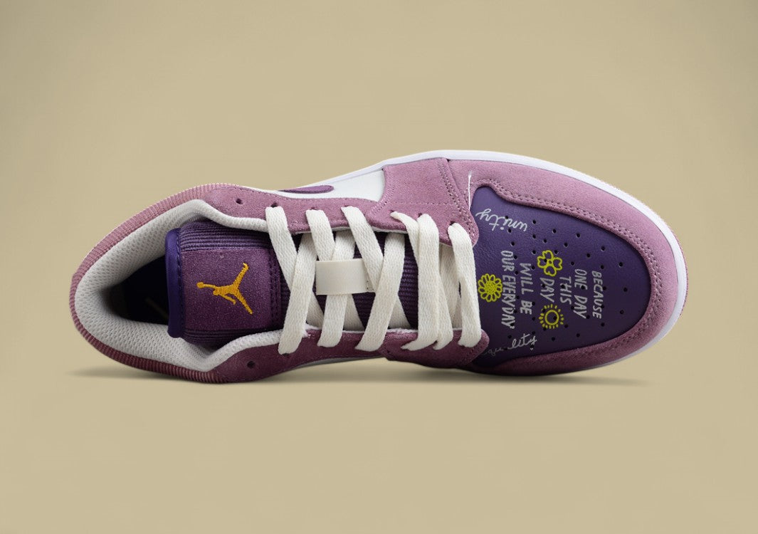 Air Jordan 1 Low OG “Year of the Grape”