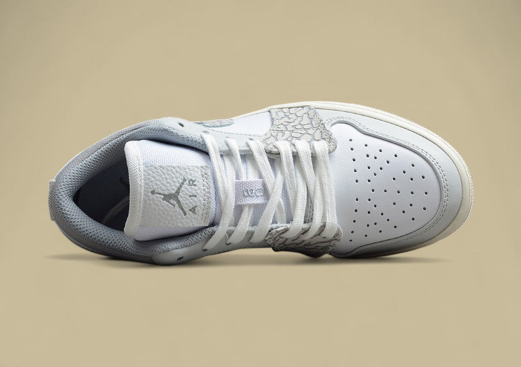 Air Jordan 1 Low PRM“Elephant Print”