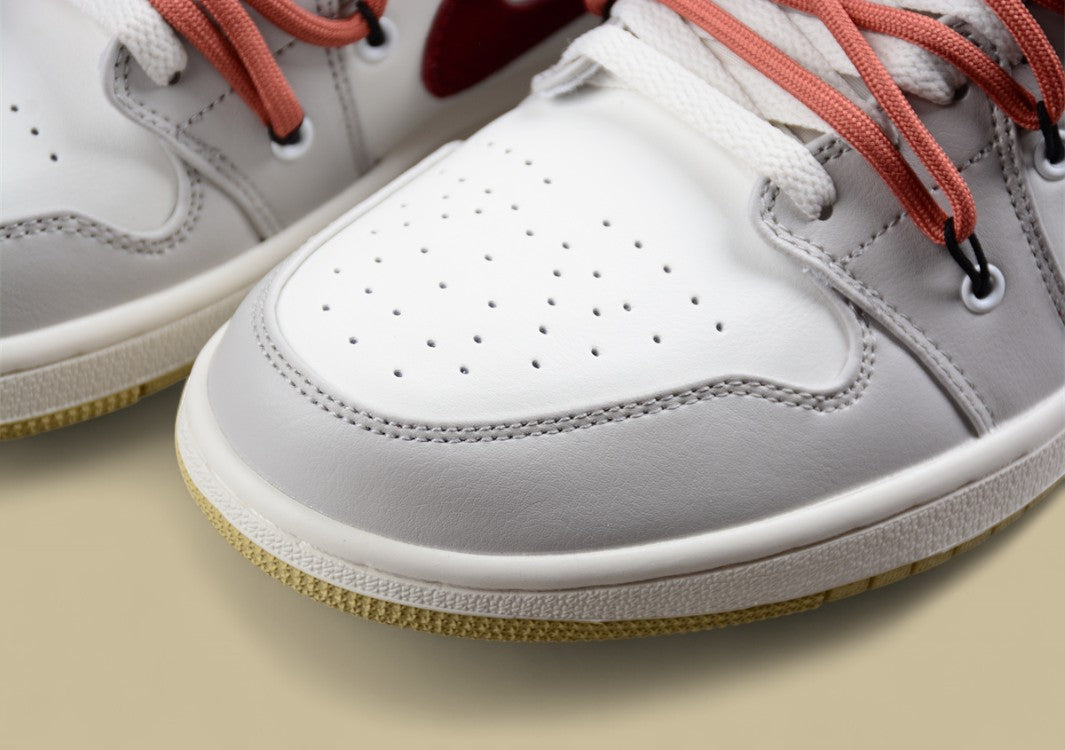 Air Jordan 1 Low SE “Desert Berry”