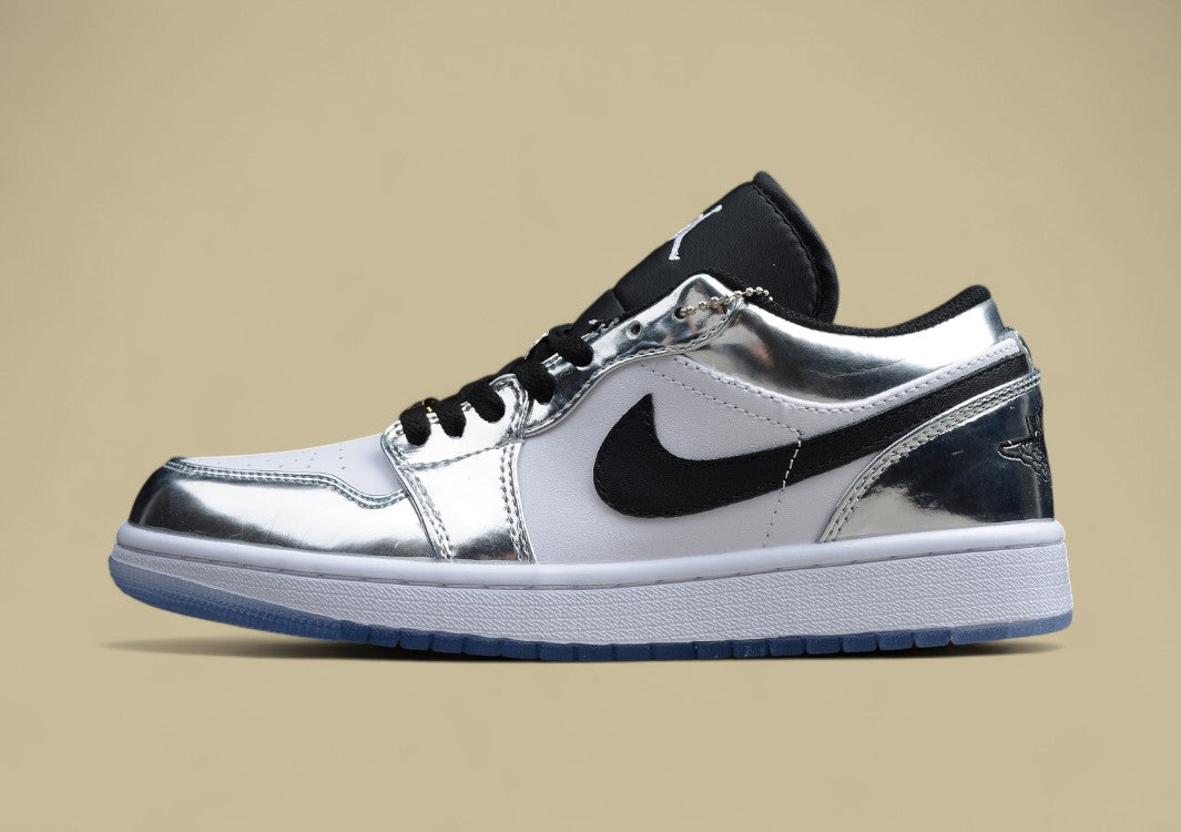 Air Jordan 1 Low SE “Silver Metallic”