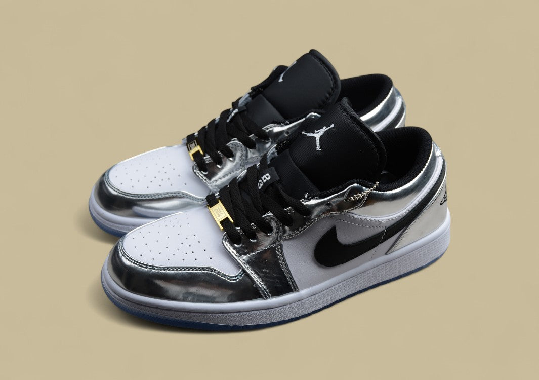 Air Jordan 1 Low SE “Silver Metallic”