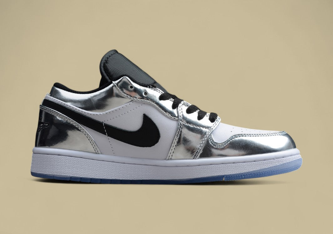 Air Jordan 1 Low SE “Silver Metallic”